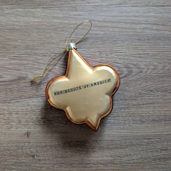 Boy Scouts of America Christmas Ornament hand painted glass - Picture 3 of 3